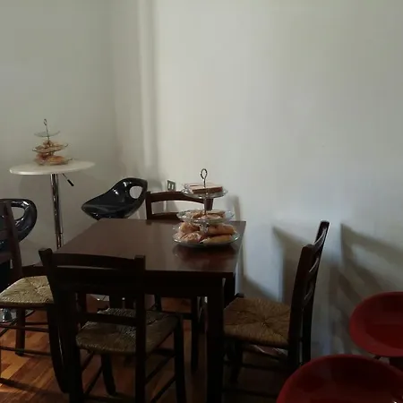 Alojamento de Acomodação e Pequeno-almoço Tower's Garden *